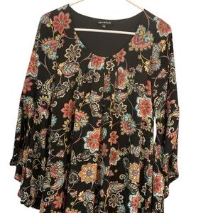 Sequin Hearts Black Floral Blouse